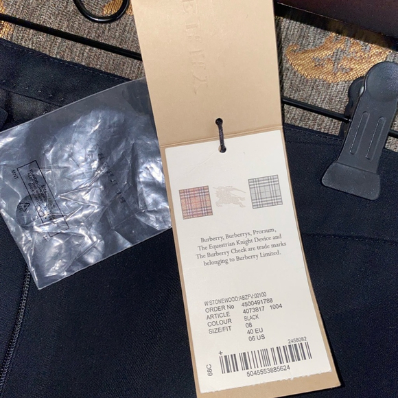 Burberry (authentic) Women’s black trousers - Picture 5 of 7